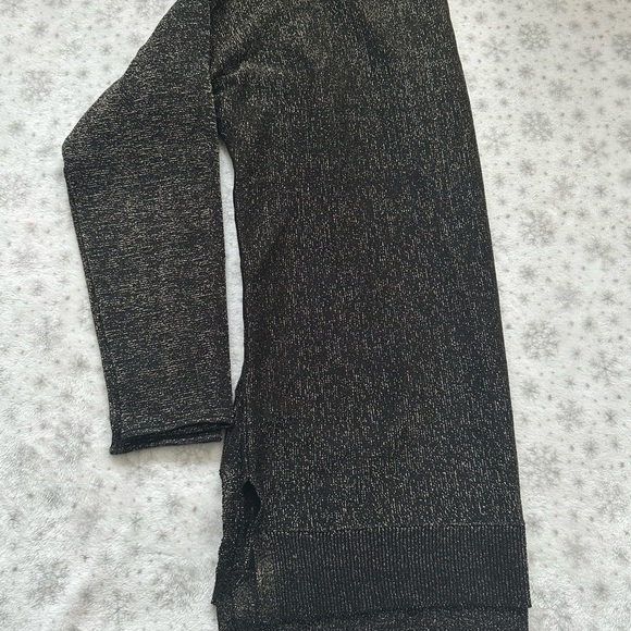 Michael Kors Black Blouse size small - Picture 7 of 7